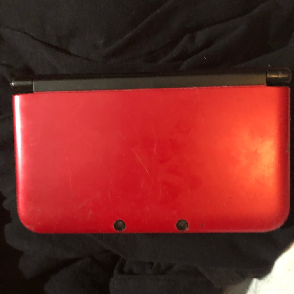 Nintendo 3ds XL.  Red. Mario party 3ds game